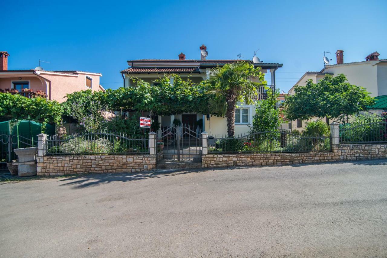 Apartmani Marina Poreč Eksteriør billede