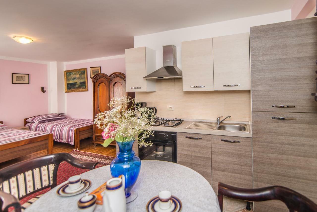 Apartmani Marina Poreč Eksteriør billede